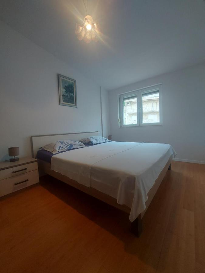 Apartman Mb Ποντστράνα Εξωτερικό φωτογραφία